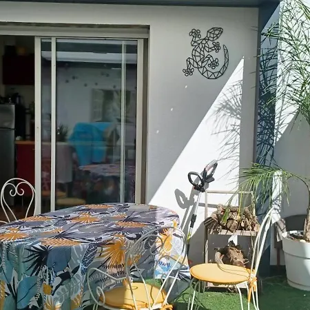 Privat bolig L'escale - Private Bed, Shower & Kitchen Blagnac