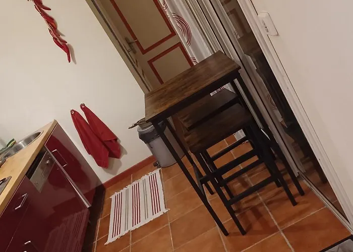 L'escale - Private Bed, Shower & Kitchen Blagnac