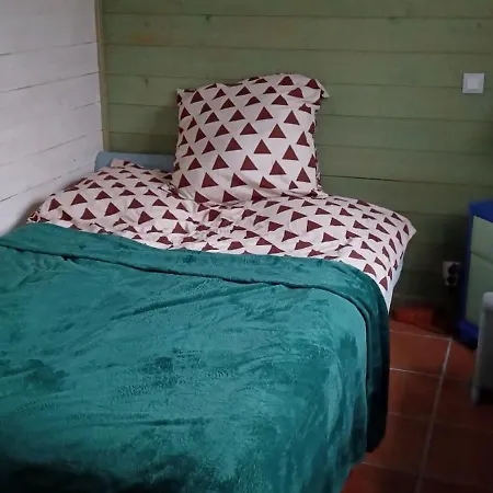 Homestay L'escale - Private Bed, Shower & Kitchen Blagnac